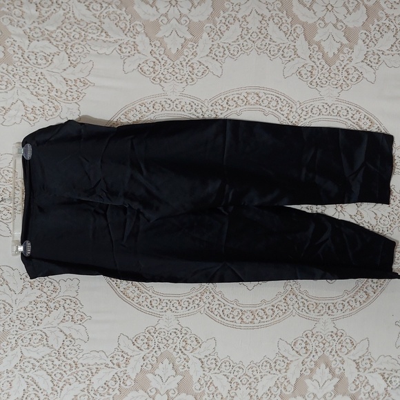 Jennifer Moore size medium tunic style shirt and pants pajama set (InvW066) - Picture 4 of 6